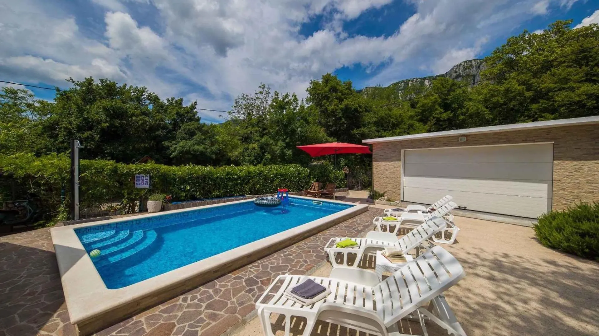 Holiday Home In Grizane 39291 Grižane